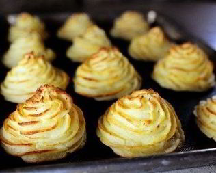 Картофель Герцогиня, запеченный в духовке