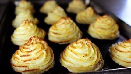 Картофель Герцогиня, запеченный в духовке