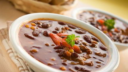 Красная фасоль в горшочке