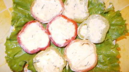 Перчик, фаршированный творогом