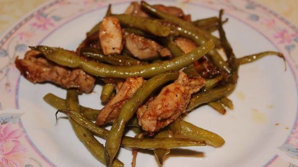 спаржевая фасоль с курицей