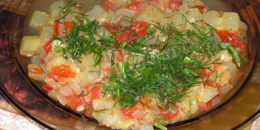 Рецепт вегетарианских тушеных кабачков и помидоры в мультиварке