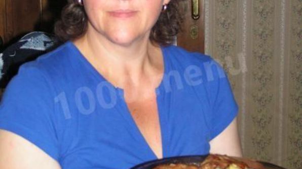 вегетарианские тушеные кабачки и помидоры в мультиварке