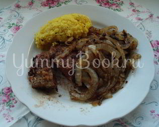 Говяжья печень с яблоками