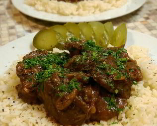 Куриная печень в красном вине