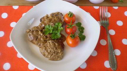 Куриная печень в сметане в мультиварке