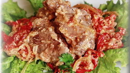 Куриная печень, запеченная с овощами