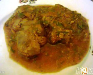 Печень куриная, тушеная вином