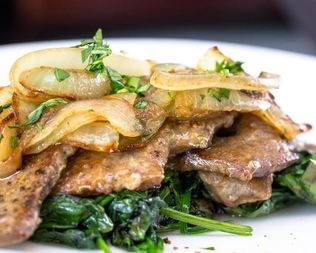 Печень по-венециански