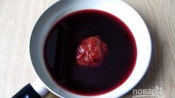 печень, тушенная с грибами