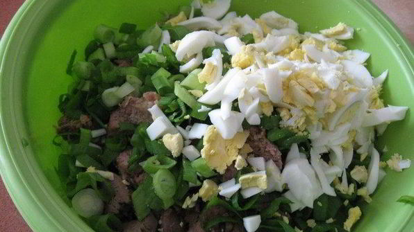 плетенка из слоеного теста, с баклажанами и куриной печенью