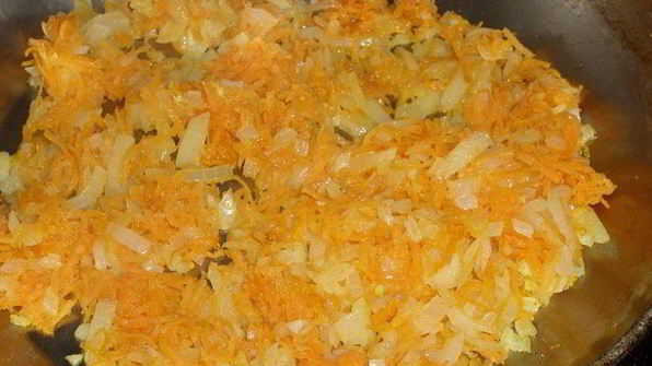 пельмени с гусем, гречкой и овощами