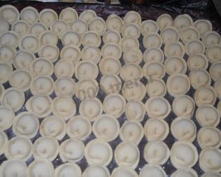 Пельмени сибирские с чесноком