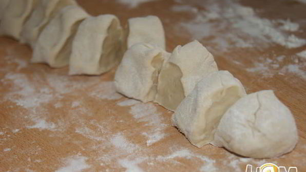 цзяоцзы — китайские пельмени с капустой