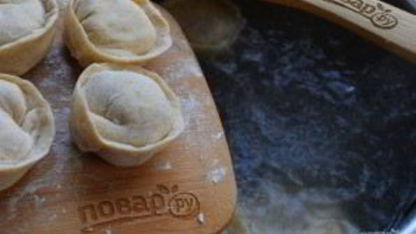 вегетарианские пельмени с кабачками