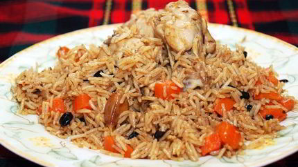 Диетический плов с курицей