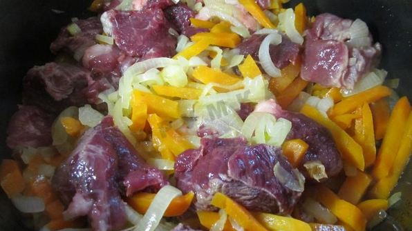 плов из баранины в мультиварке