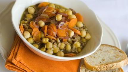 Плов из гречки с курицей