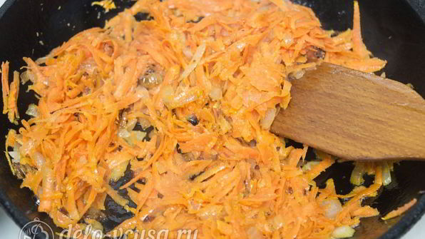 плов с говядиной и помидорами