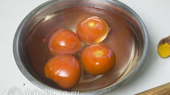 плов с говядиной и помидорами