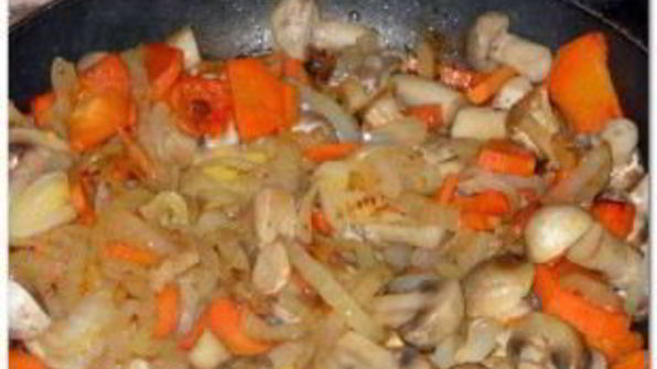 плов с грибами и курицей