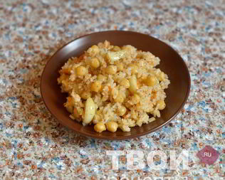 Вегетарианский плов с нутом