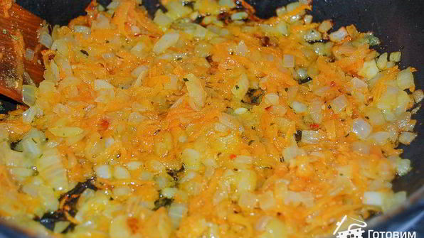 постное картофельное пюре с луком и морковью