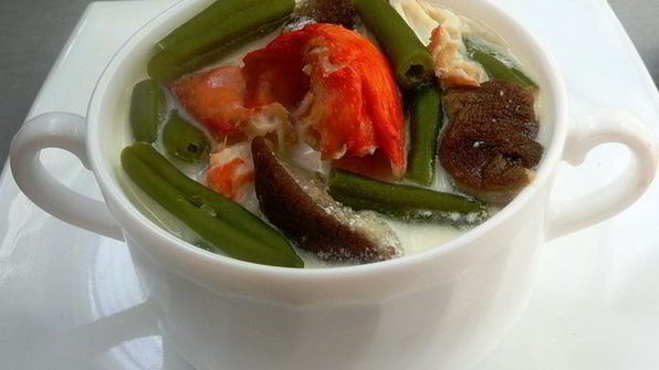 фрикасе из крабов с белыми грибами