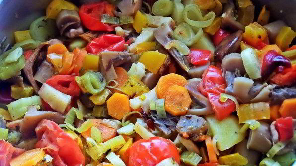 грибное рагу с овощами