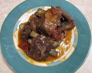 Мясное рагу по-французски