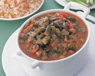 Мясное рагу с окрой