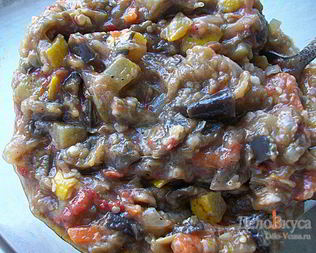 Овощное рагу с баклажанами и кабачками