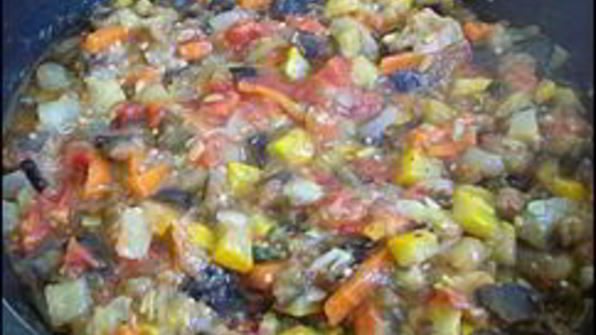 овощное рагу с баклажанами и кабачками