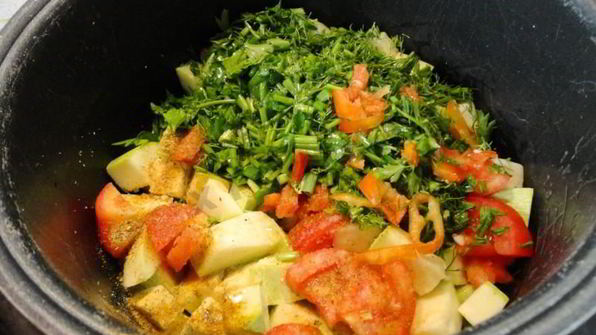 овощное рагу с кабачками в мультиварке