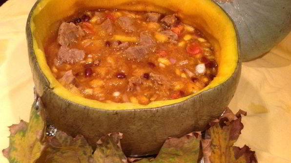 пикантное рагу в тыкве