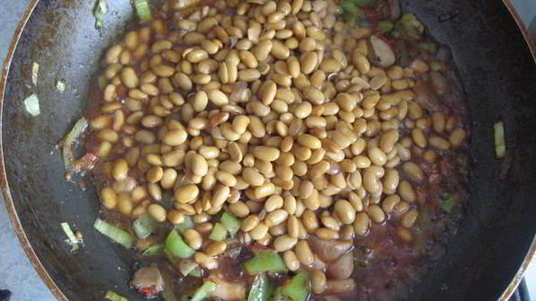 постное рагу из соевых бобов