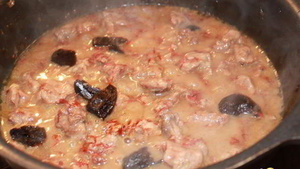 рагу из баранины с черносливом