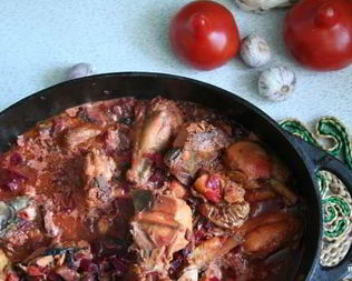 Рагу из курицы со свеклой