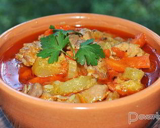 Рагу из свинины с кабачками