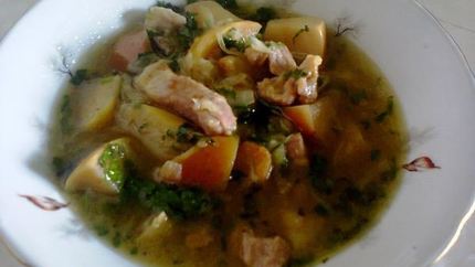 Рагу из свинины с яблоками