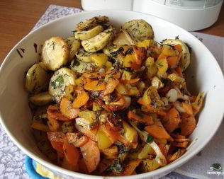 Рагу с баклажанами и картофелем