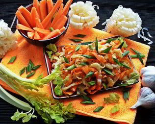 Рисовая лапша с овощами