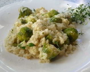 Ризотто с брюссельской капустой и белым вином