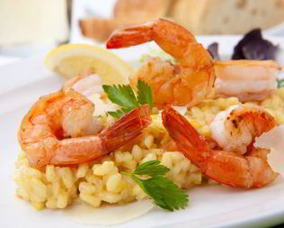 Ризотто с креветками и козьим сыром