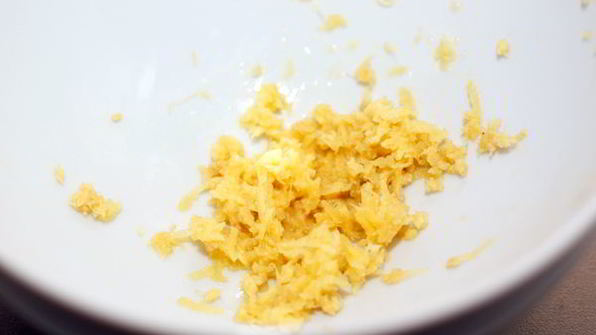 дорада в имбирно-мятном маринаде