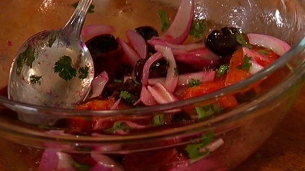 форель со свекольно-цитрусовой сальсой