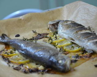 Форель, запеченная в фольге