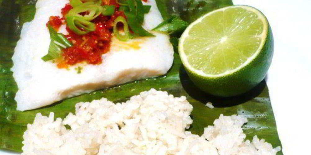 Рецепт рыбы с соусом самбал и кокосовым рисом