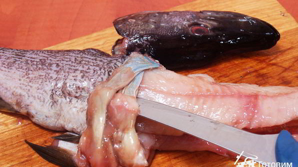 щука, фаршированная грибами