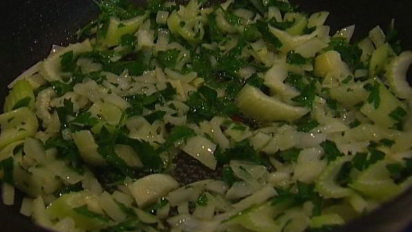 семга со сливочным соусом из белого вина и мидий